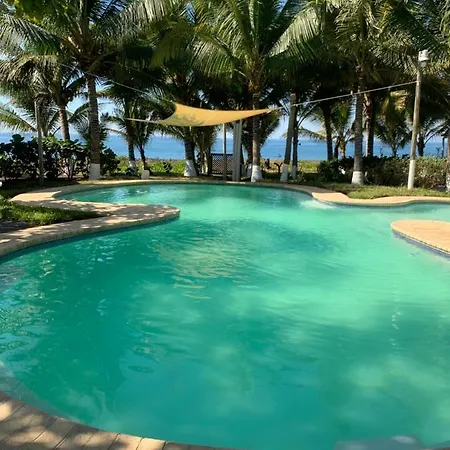 Cabo Tortuga Bungalows Monterrico Extérieur photo