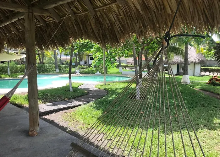 Cabo Tortuga Bungalows